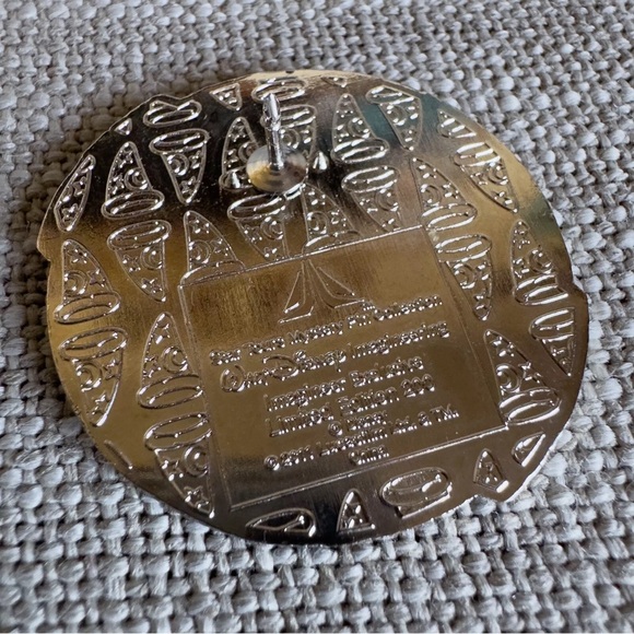 Brand New 2011 WDI Star Tours Mystery Pin Collection Hoth LE 200 Star Wars - Picture 2 of 4